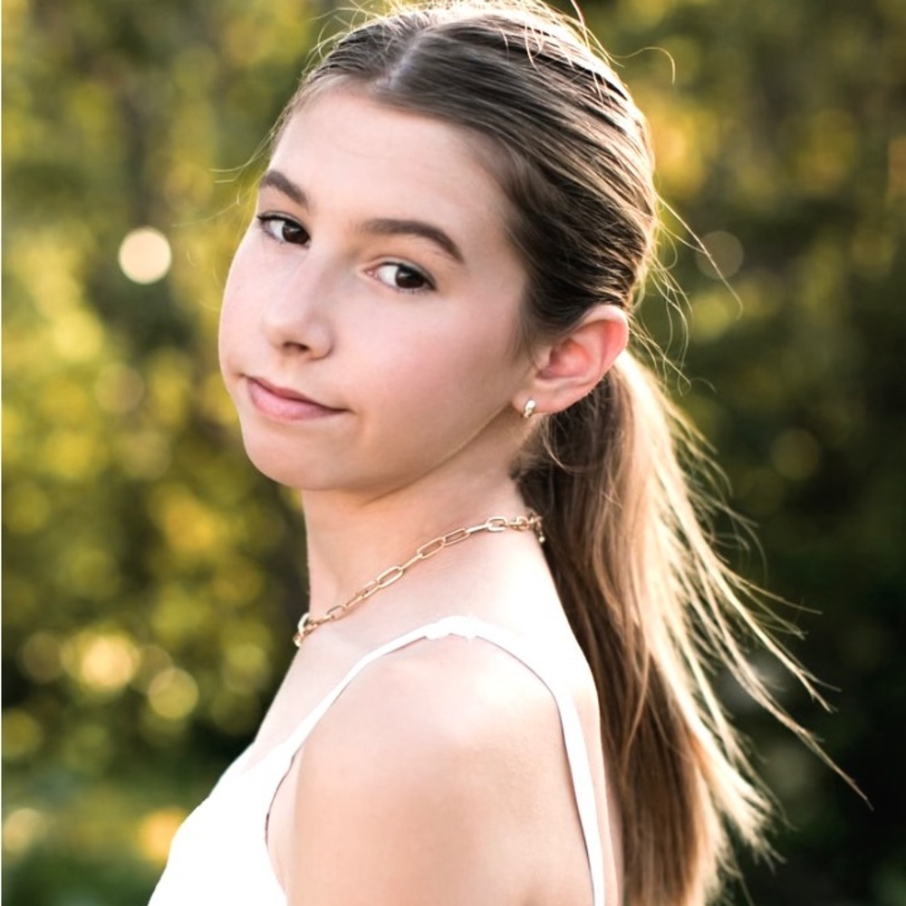 Meet your Posher, Lila